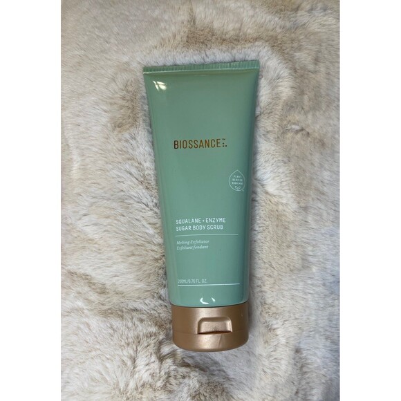Biossance Squalane + Enzyme Sugar Body Scrub - Picture 2 of 9